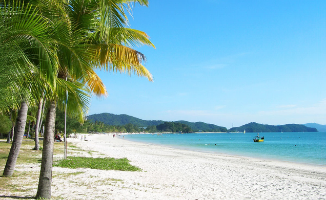Illustration for article titled Find Your Perfect Beach Destination In Malaysia For Great Holiday!